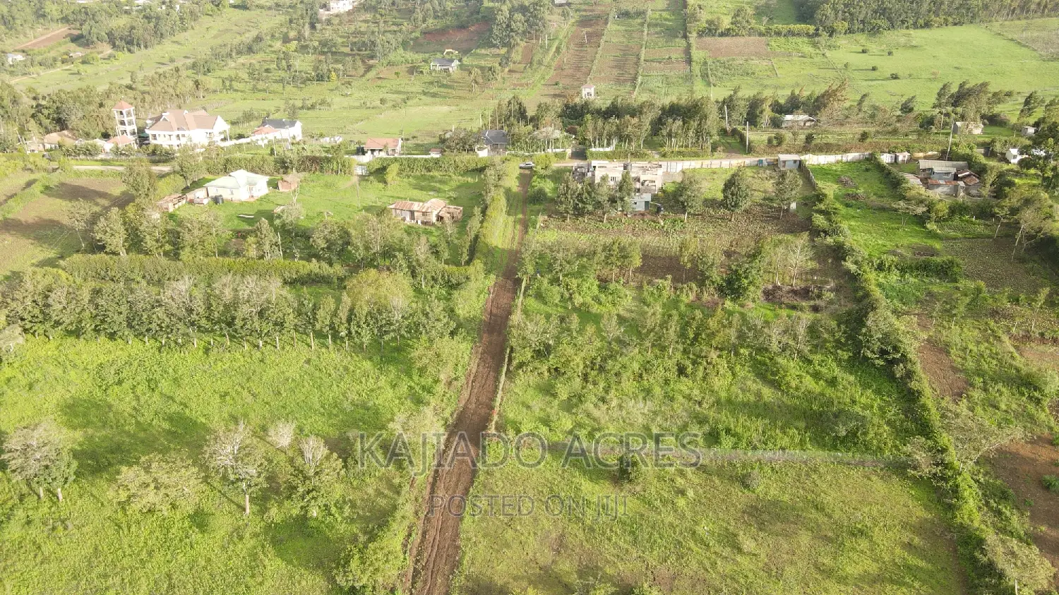 1/4 an Acre Pieces (2)In Kibiku ,Booster Road,At 5.5m