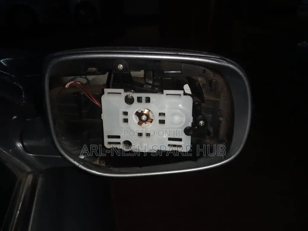 Toyota Marx Side Mirror Inner Mirror