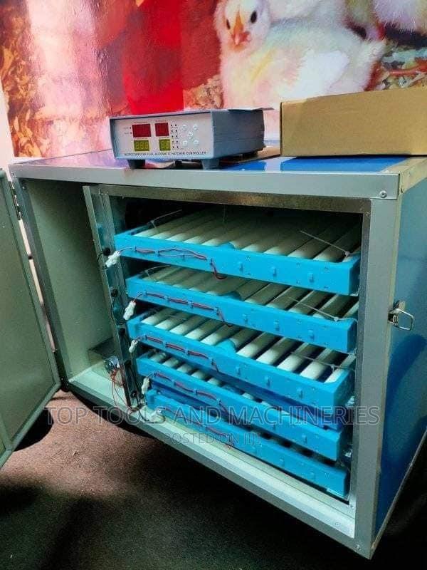 Digital Ac Dc Incubator 350eggs 160watts - main view