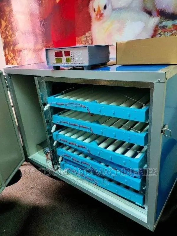 Digital Ac Dc Incubator 350eggs 160watts