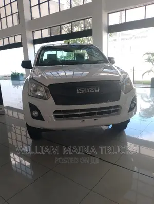 New Isuzu D-MAX 2023 White