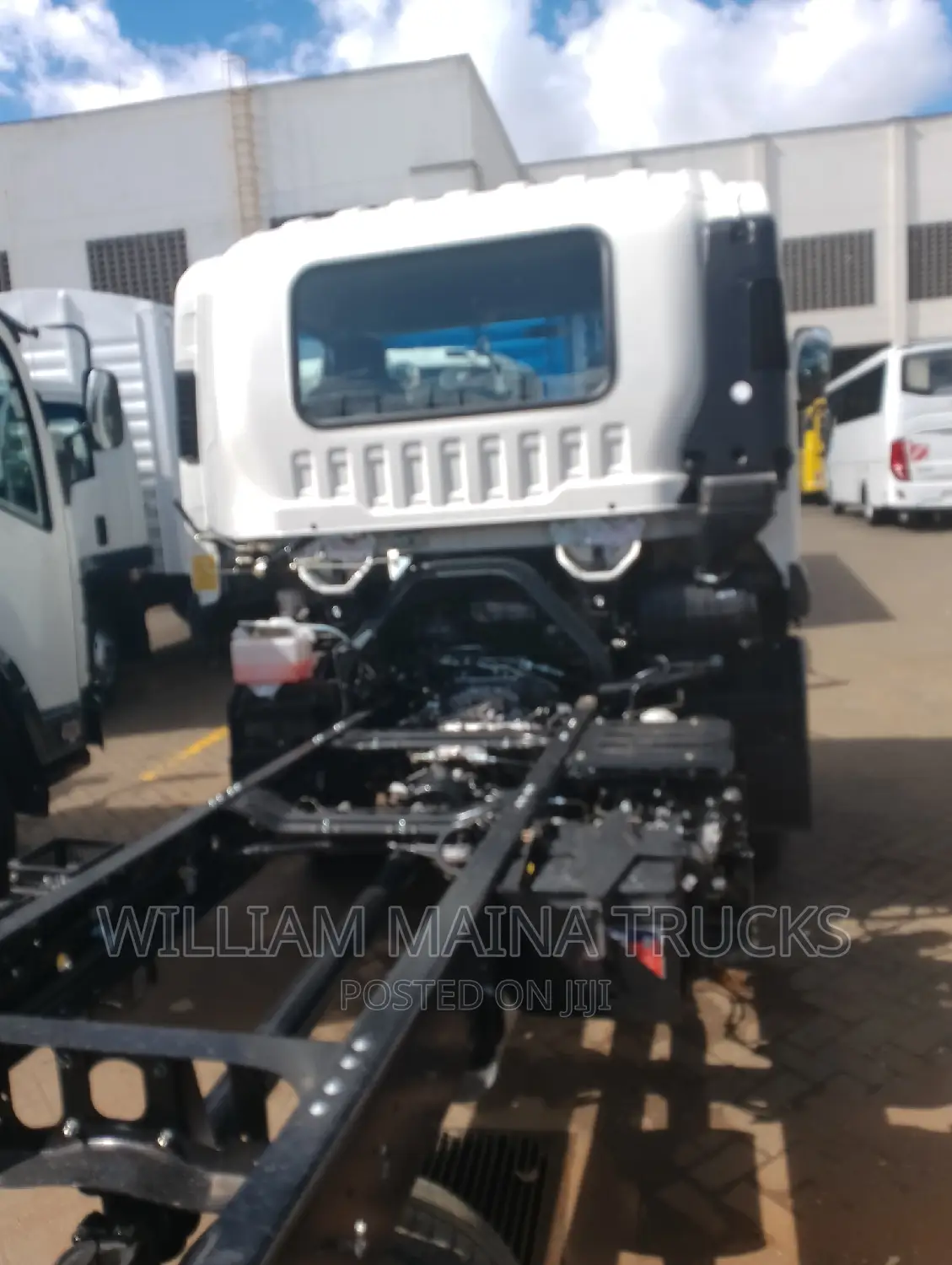 Isuzu FRR Chassis