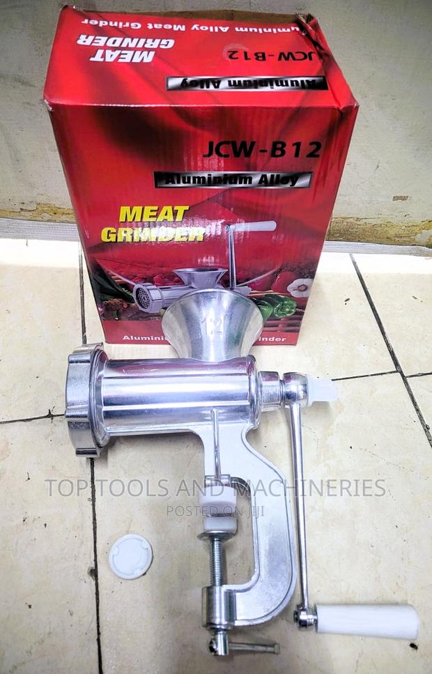 Quality M12 Manual Meat Mincer/Grinder Machine - main view