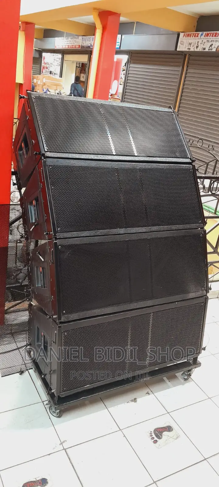 Line Array Speaker System for Premium Entertainment