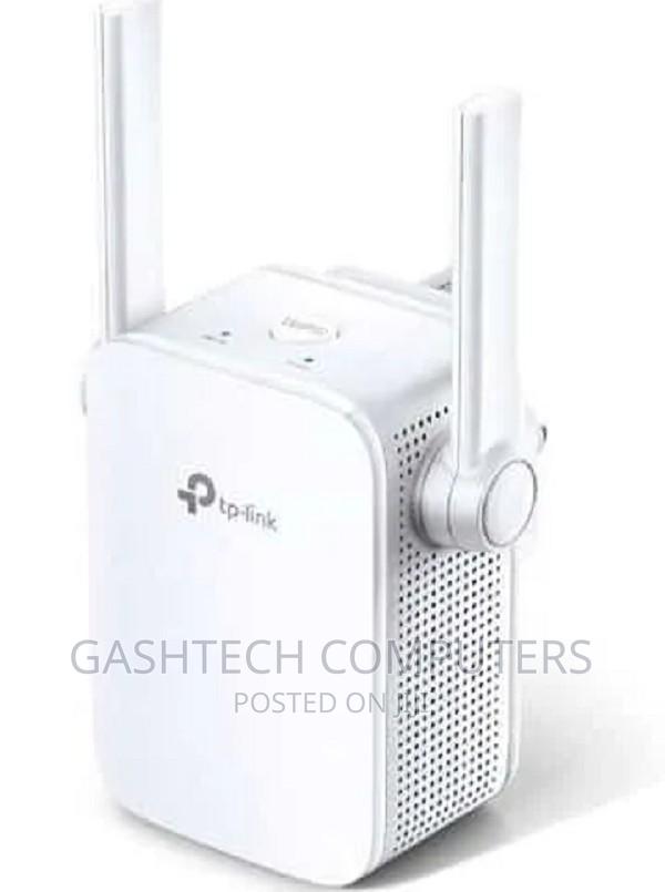 300mbps Wireless N Wall Plugged Range Extender Tl-Wa855re - main view
