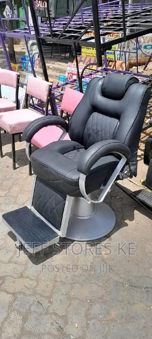 Silver Coated Barber Seat - thumbnail 2