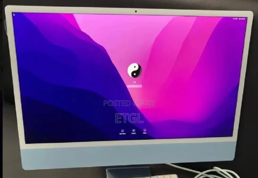New Desktop Computer Apple iMac 8GB Intel Core I5 SSD 256GB