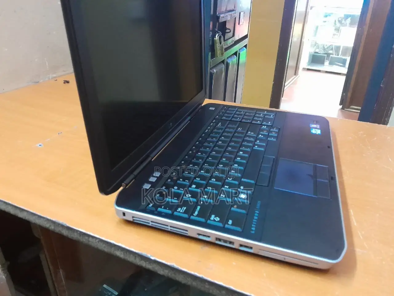 Laptop Dell Latitude 5530 6GB Intel Core I5 HDD 500GB