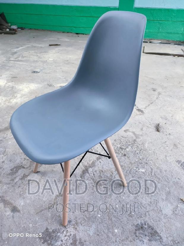 Eames Chair Eames Chair Eames - thumbnail 2