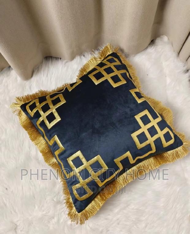 Gold Fluffy Cases - thumbnail 2