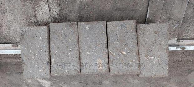 Ndarugo Machine Cut Stones,Grade 1