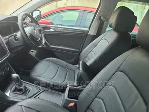 Volkswagen Tiguan 2019 Black