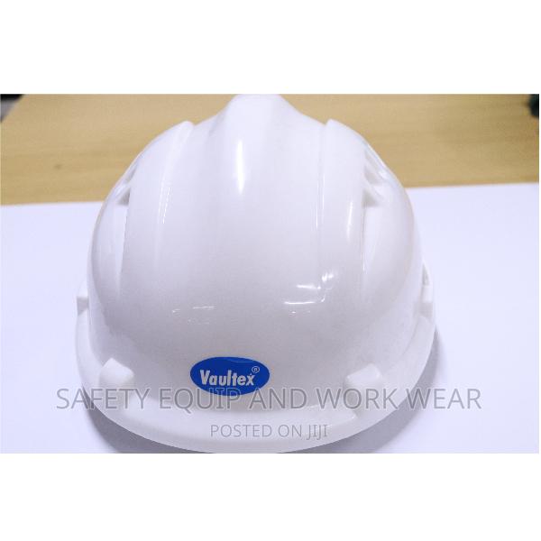 Certified Safety Helmets - thumbnail 2