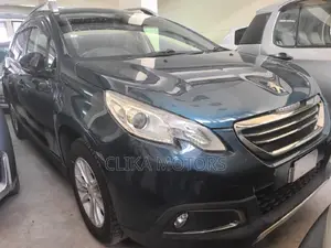 Peugeot 2008 2016 Blue