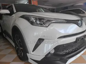 Toyota C-HR 2017 Pearl