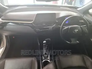 Toyota C-HR 2017 Pearl