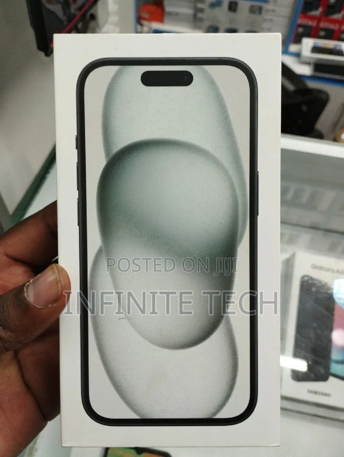 New Apple iPhone 15 128 GB Black