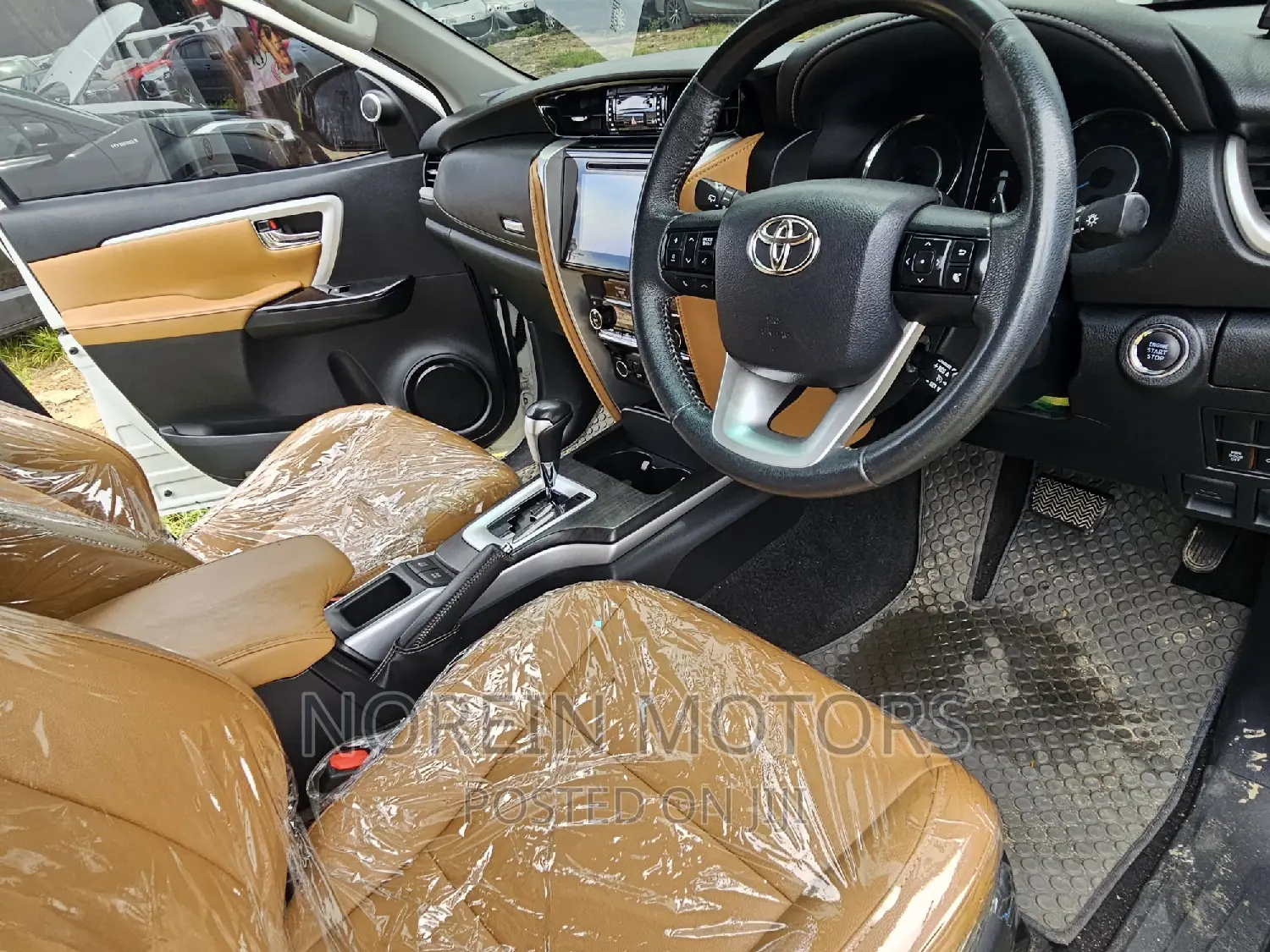 Toyota Fortuner 2017 White