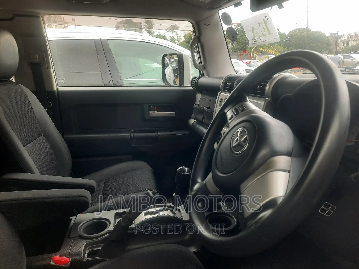 Toyota FJ Cruiser 2016 White