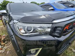 Toyota Hilux 2017 Black