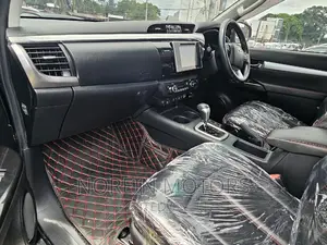 Toyota Hilux 2017 Black