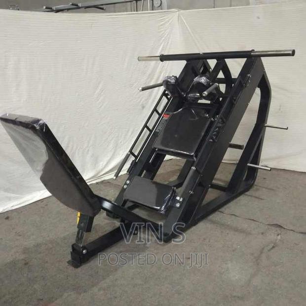 Leg Press Machines/Leg Press Machines_ Commercial Leg Press~