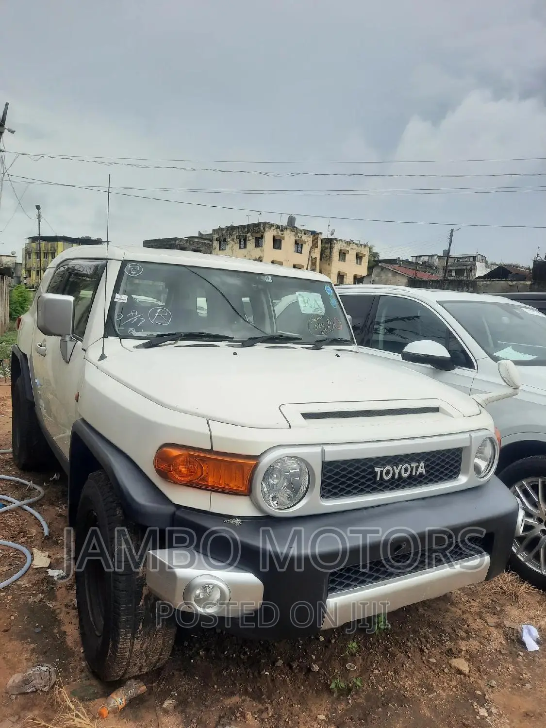 Toyota FJ Cruiser 2016 White