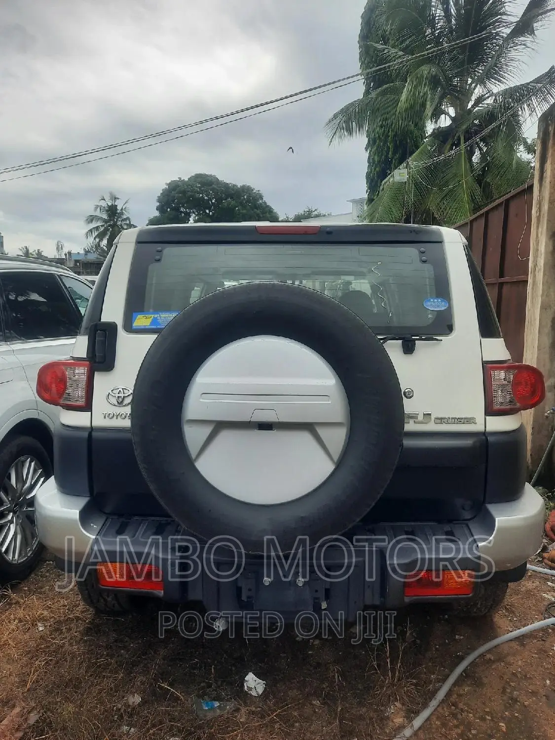 Toyota FJ Cruiser 2016 White
