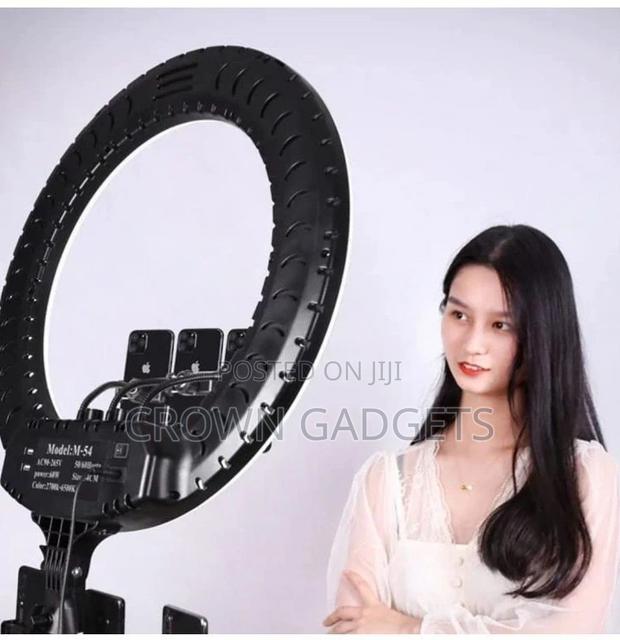 Universal 18 Inch Ring Light + 3 Phone Holders + Tripod - main view