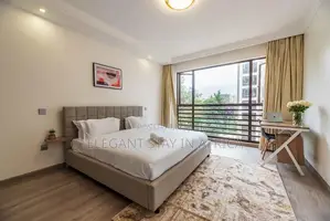 Lovely 3 Bedroom Available in Riverside