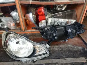 Headlights Nissan AD New Model