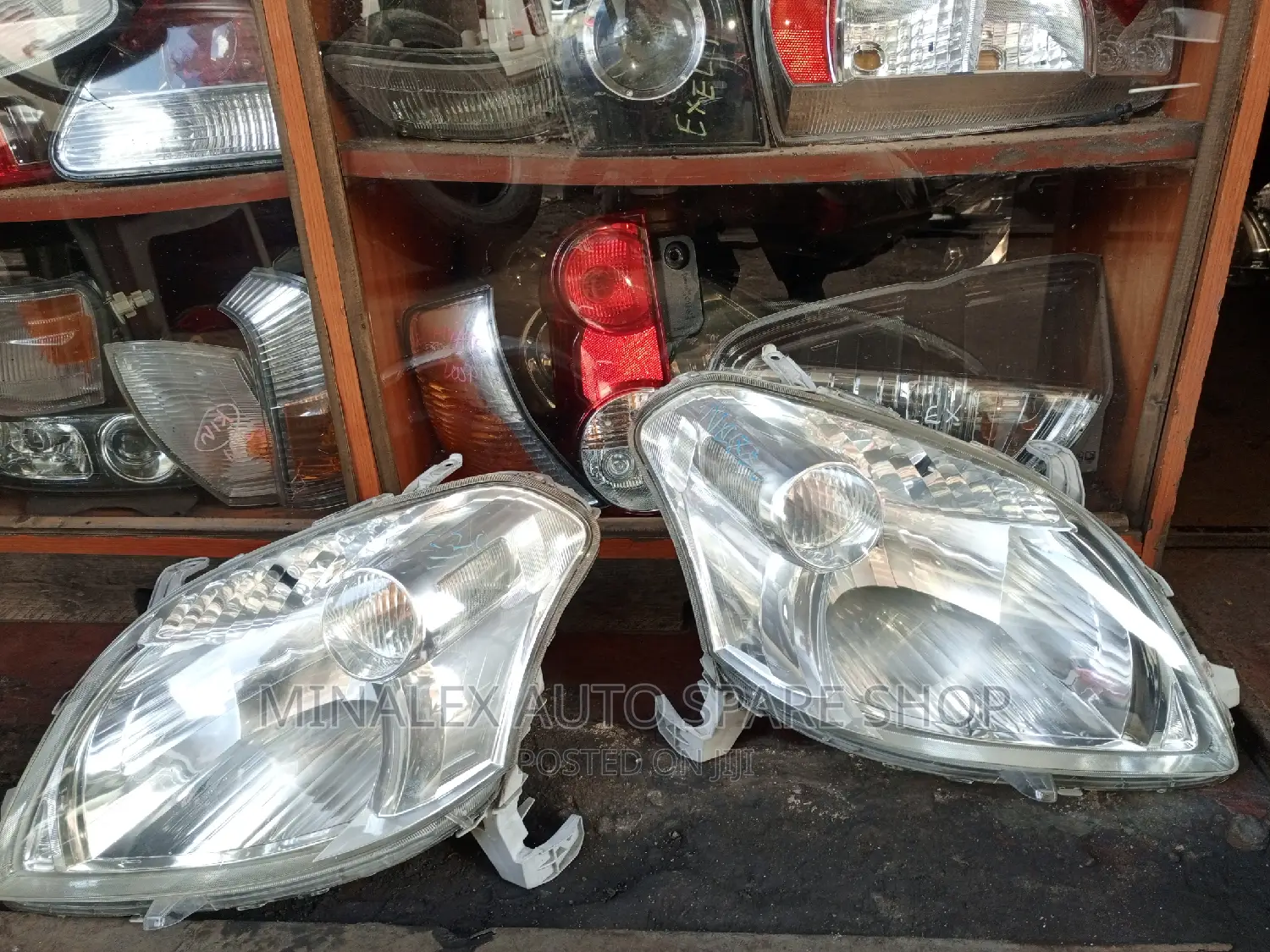 Nonzenon Headlights Toyota Raum