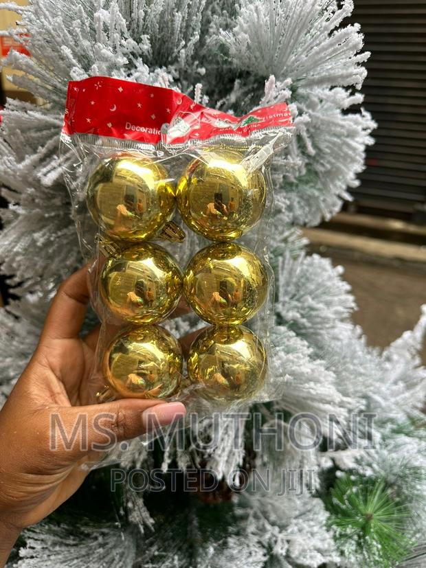 Red and Gold 6pc Ball Set - main view