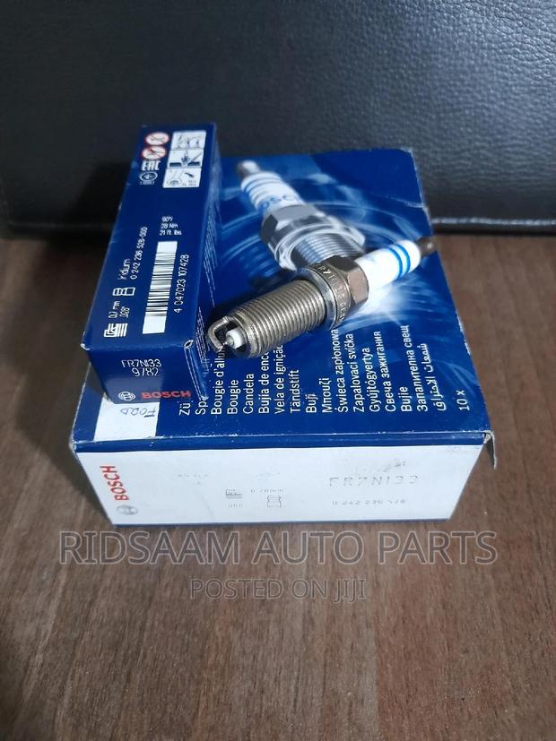 Iridium Bosch Spark Plugs Made in Germany - thumbnail 3