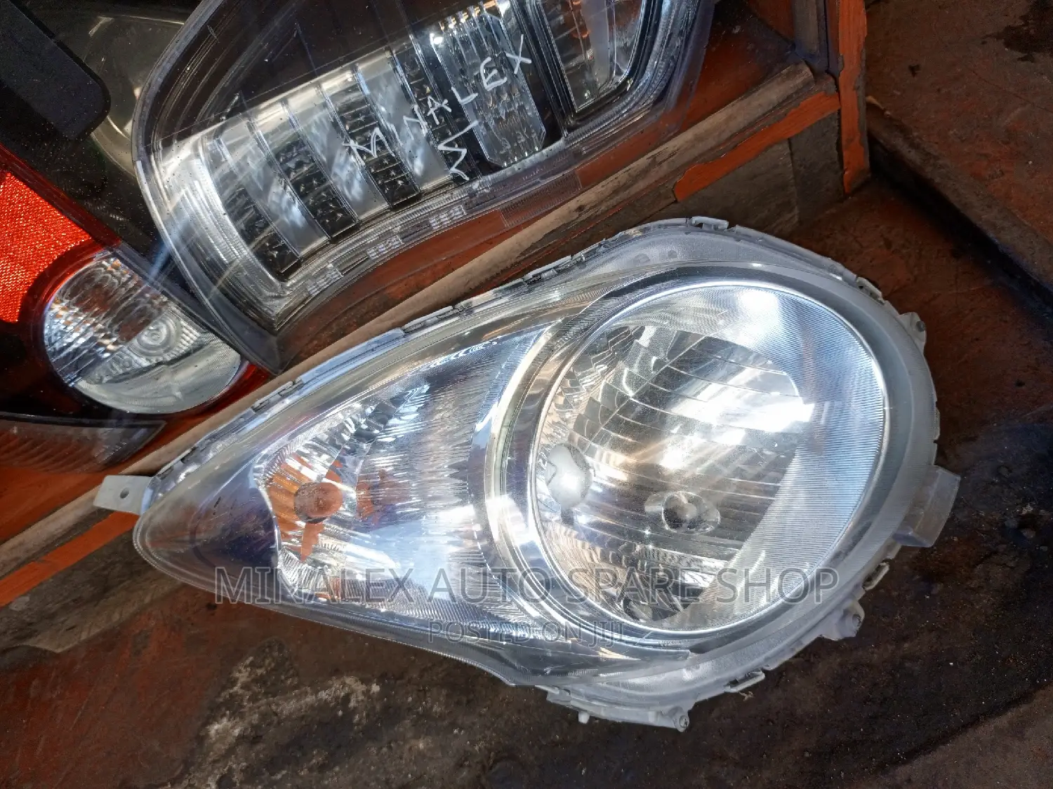 Suzuki Alto 2008/12 Model Headlight