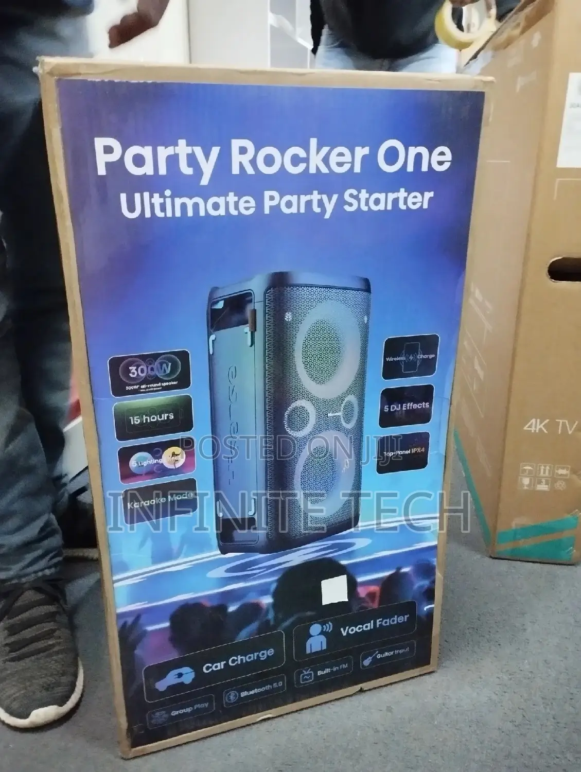 Hisense 400 Watts .Party Box