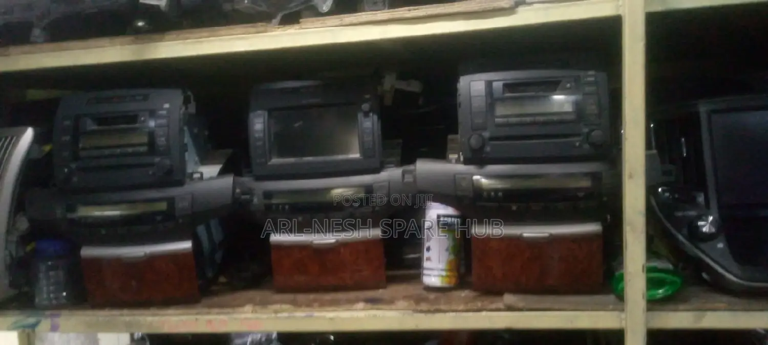 Premio 240 2002 Stereo
