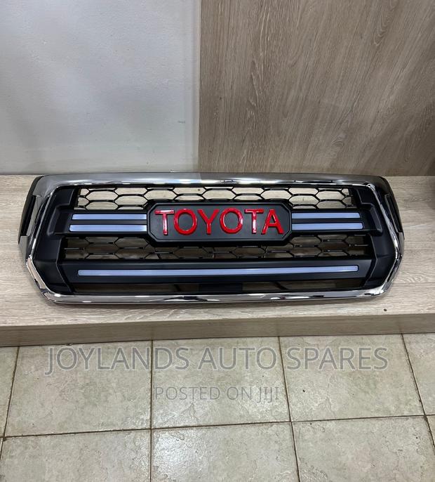 GR Sport Vigo 2012 Grille