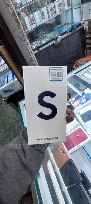 New Samsung Galaxy S21 FE 128 GB Silver