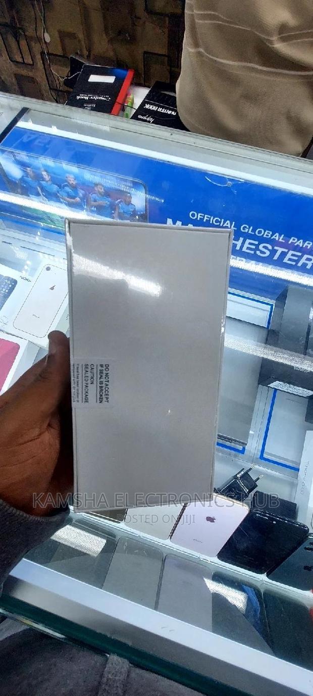 New Samsung Galaxy S21 FE 128 GB Silver - thumbnail 2