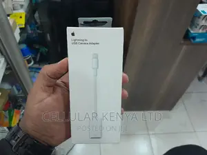 Apple Lightning to USB Camera Adapter