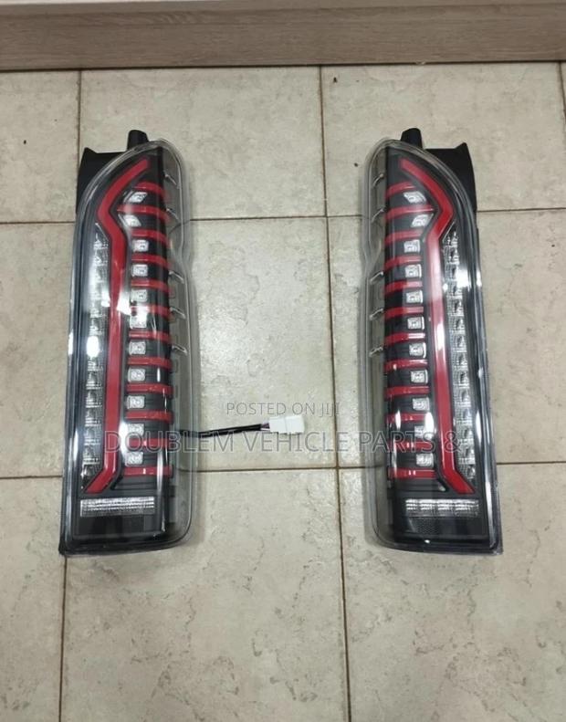 Tail Lamps Hiace 2005,2008,2012,2014 After Market/Led Type