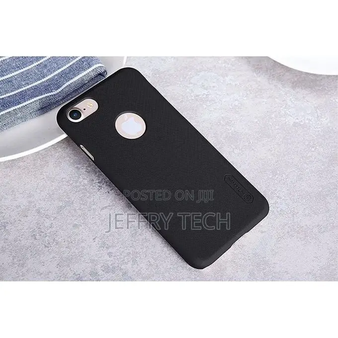 Nilkin Super Frosted Hard PC Back Cover Apple iPhone SE 2022