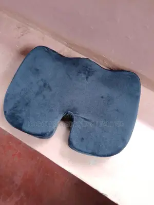 Coccyx Cushion/ Orthopedic Seat Cushion