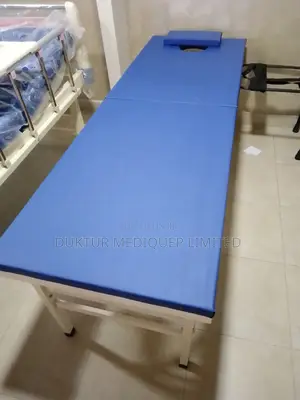2 Folding Massage Bed/ Table