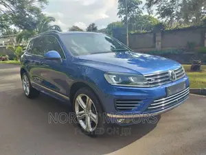 Volkswagen Touareg 2016 Blue