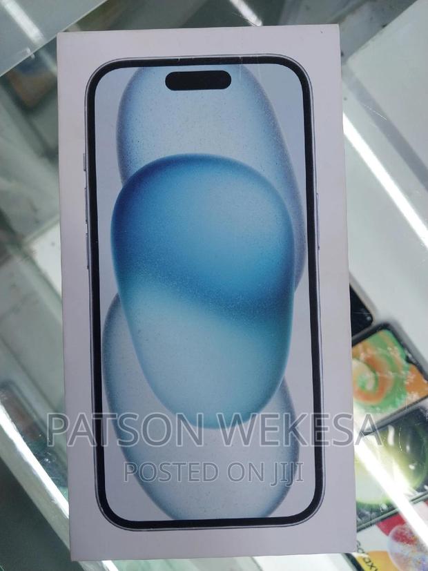 New Apple iPhone 15 256 GB Blue - thumbnail 2