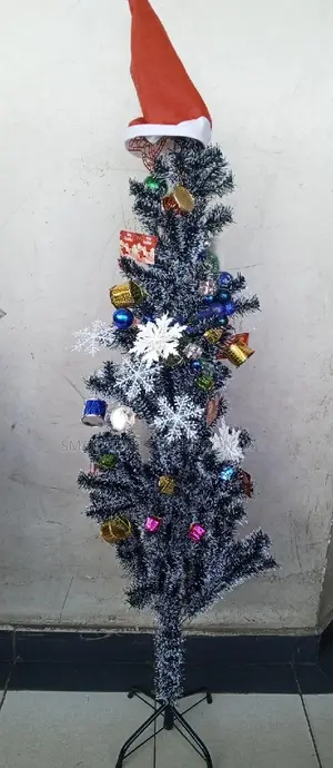 Pine White Christmas Tree_ 