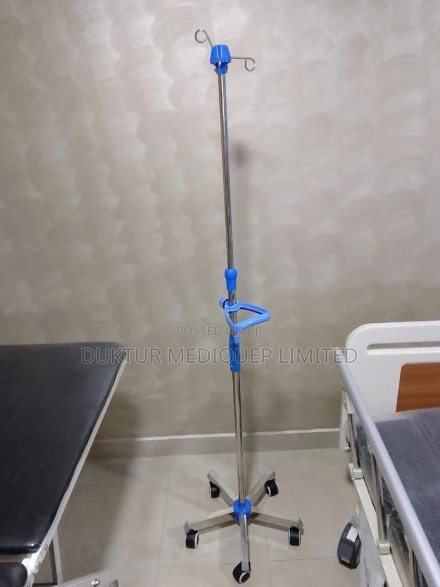 Iv Drip Stand 5 Rolling Wheels, 4 Hooks With Patient Handle - main view