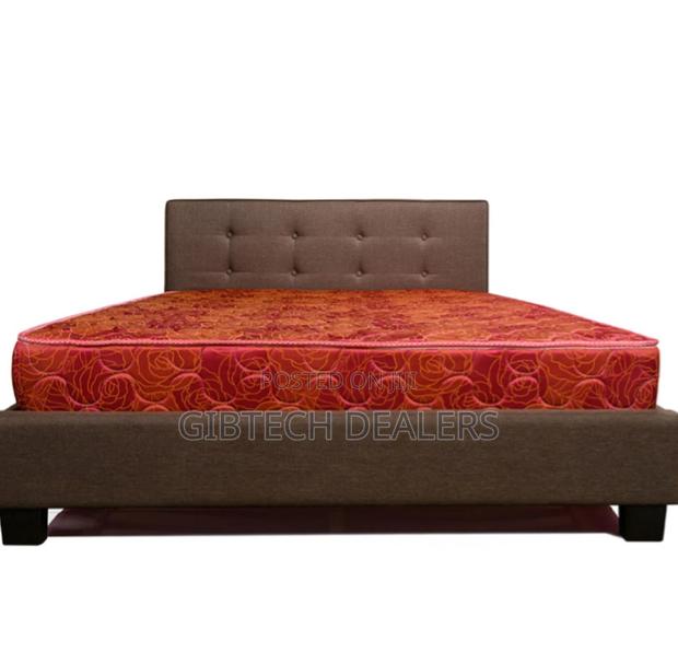 Plain Medium Density Mattress 6 Inches 4*6